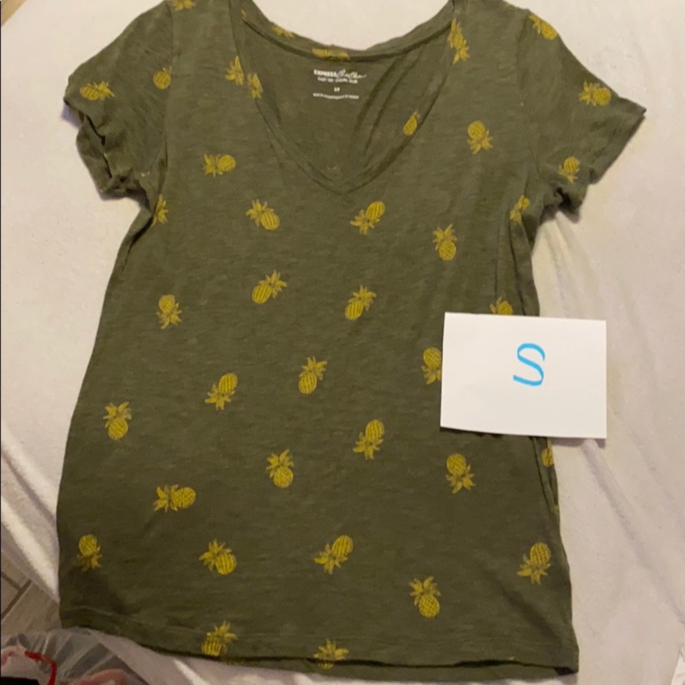 Olive green pineapple V neck Tee